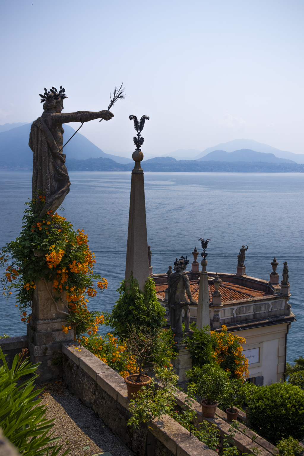 isola bella italie lac majeur lago maggiore jardin statue terrasse