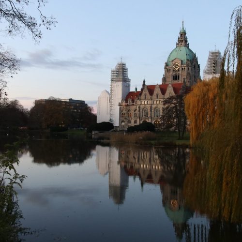 Neues Rathaus Hanovre étang